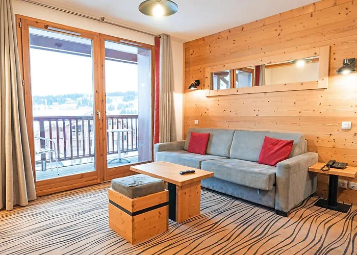 ホリデーパーク Lagrange Les D'emeraude 4*