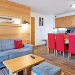 Lagrange Les D'emeraude 4*