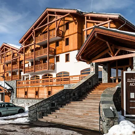 Lagrange Les D'emeraude 4*