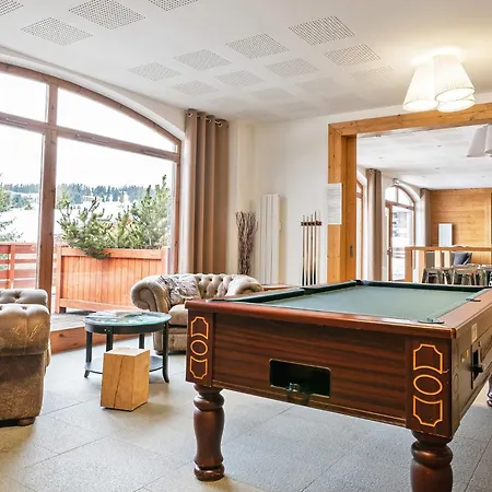 Lagrange Les D'emeraude 4*