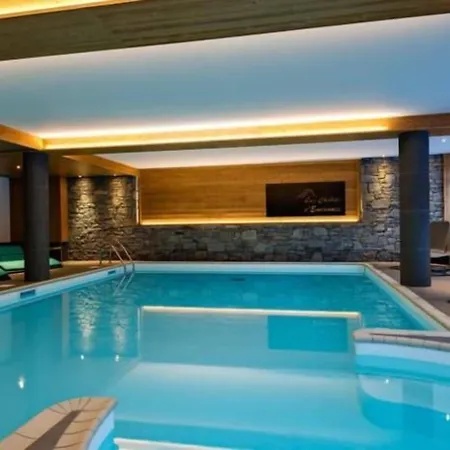 Lagrange Les D'emeraude 4*